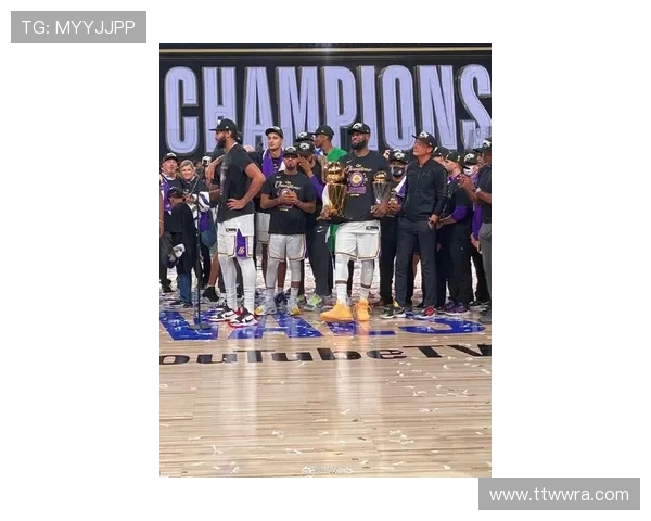 NBA赛季重磅开幕 詹姆斯领衔湖人再战冠军梦想 球迷期待超级对决