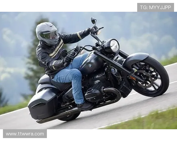 摩托车大奖赛赛场风云再起强力车队激斗搅动全新争冠格局震撼赛季