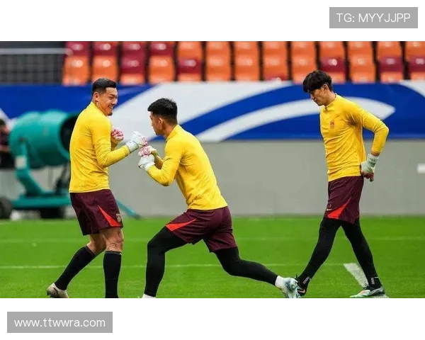 国足备战世预赛主帅调整阵容新星崛起引发球迷热议媒体高度关注前景走向